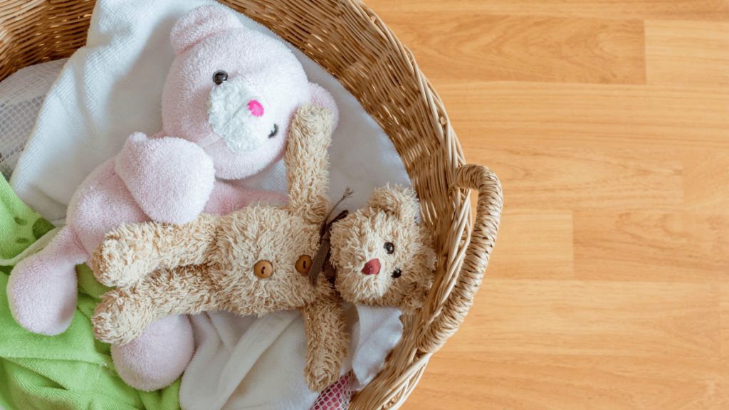 ぬいぐるみの防虫対策｜商品を守るおすすめ防虫剤の選び方と保管ルール